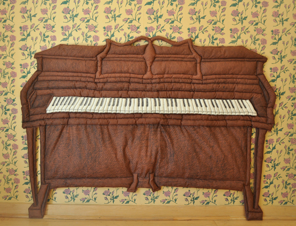 quilted_furniture__Kay_Healy_21.jpg